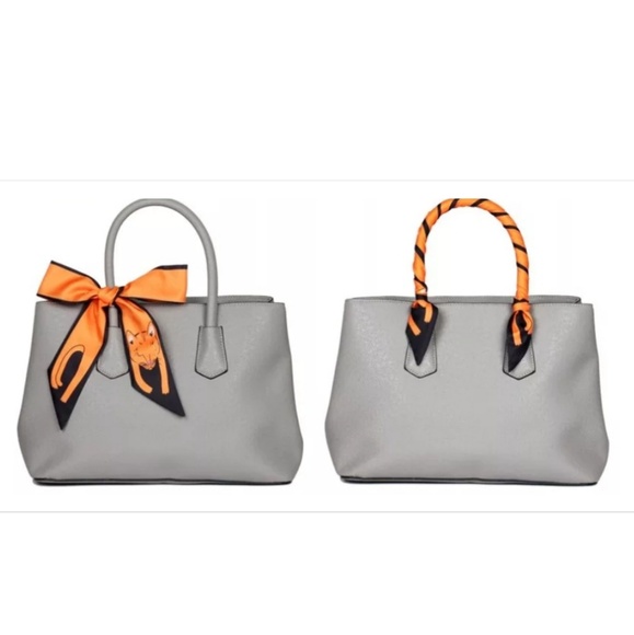 2 in 1 Scarf on a Scrunchie Bag Accessorie - Picture 4 of 6